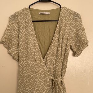 Abercrombie mini wrap dress